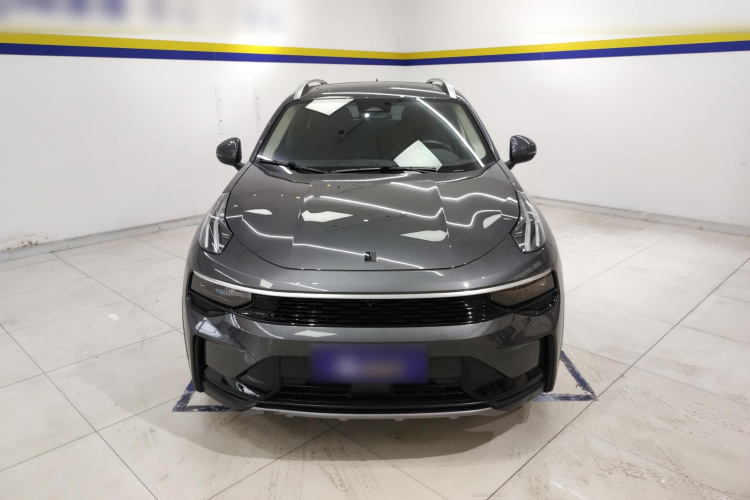 领克01 2023款 2.0TD 两驱型Pro车身外观2