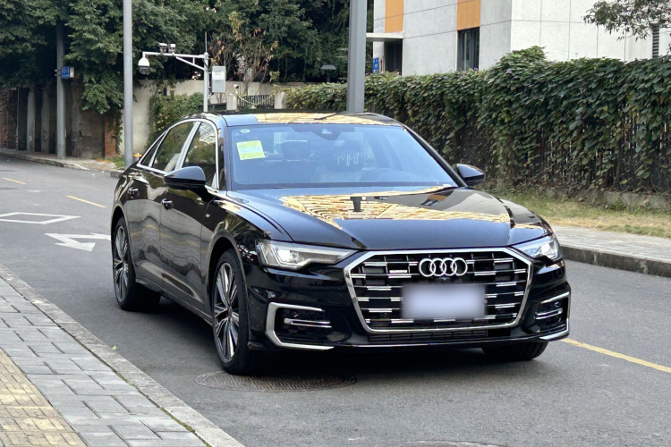 奥迪A6L 2025款 改款 45 TFSI quattro 臻选动感型车身外观6002