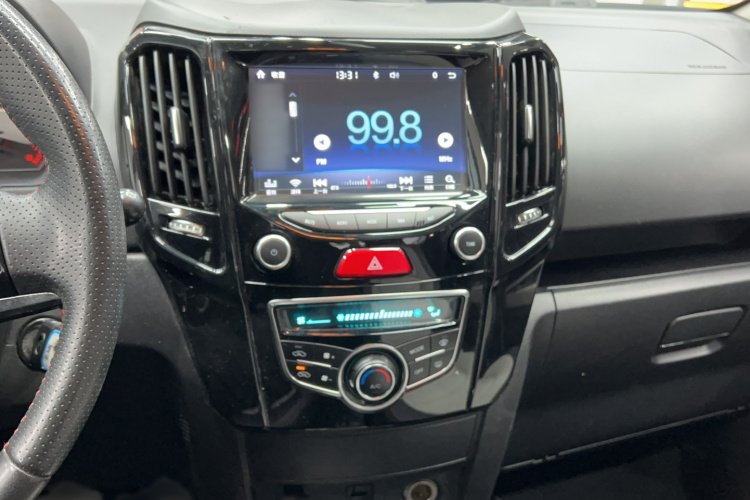 长城M4 2015款 1.5L AMT豪华型局部细节16