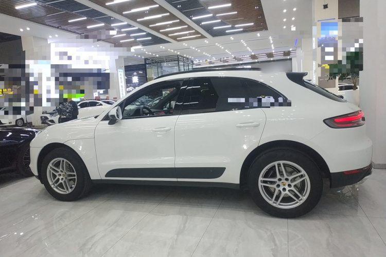 保时捷 2021款 Macan 2.0T车身外观4