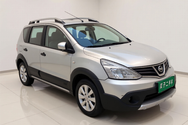 日产 骊威 2013款 1.6XL 手动豪华版车身外观3