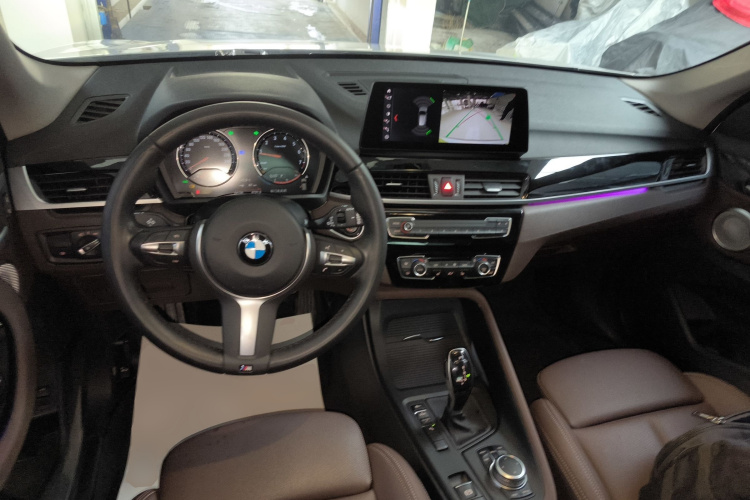 宝马X1 2022款 sDrive25Li 领先型中控内饰12