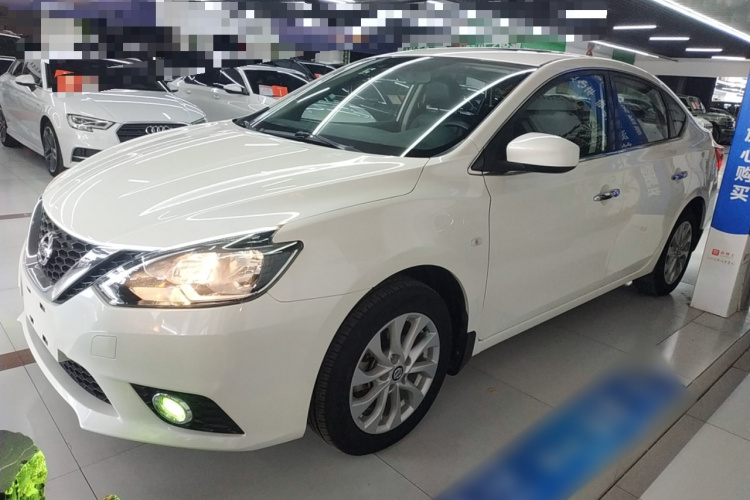 日产 轩逸 2021款 经典 1.6XL CVT豪华版车身外观4