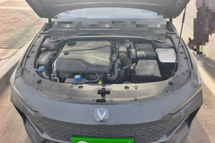 长安UNI-V 2022款 1.5T 智慧领航型局部细节24