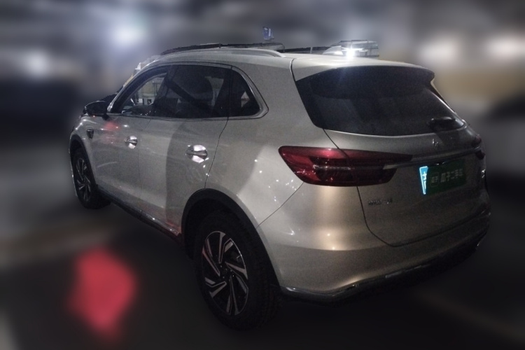 红旗HS5 2022款 改款 2.0T 智联旗享版车身外观5