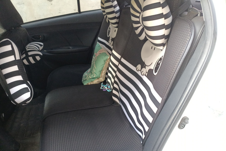 丰田 威驰 2017款 1.5L CVT创行版中控内饰21