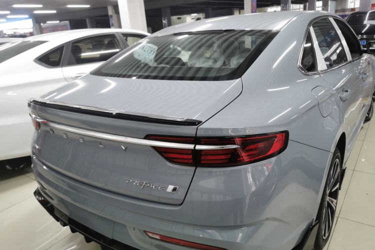 吉利汽车 星瑞 2025款 东方曜 1.5TD 昆仑版车身外观6