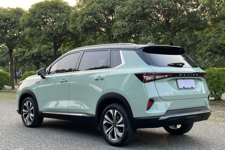 五菱汽车 五菱星辰 2021款 1.5T CVT星曜版车身外观6001