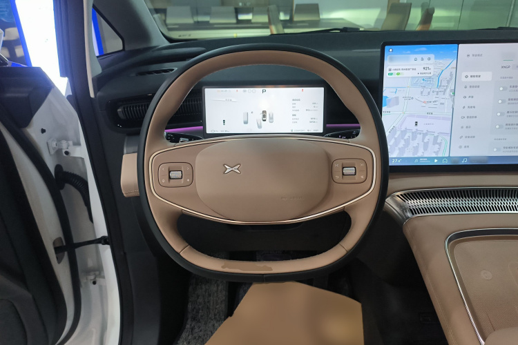 小鹏X9 2024款 702超长续航Max中控内饰13