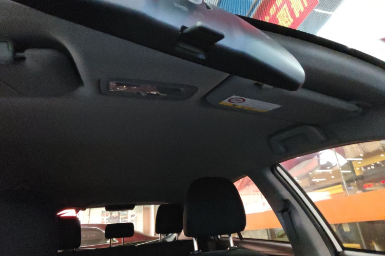 丰田 YARiS L 致炫 2019款 1.5E CVT魅动版 国VI中控内饰22