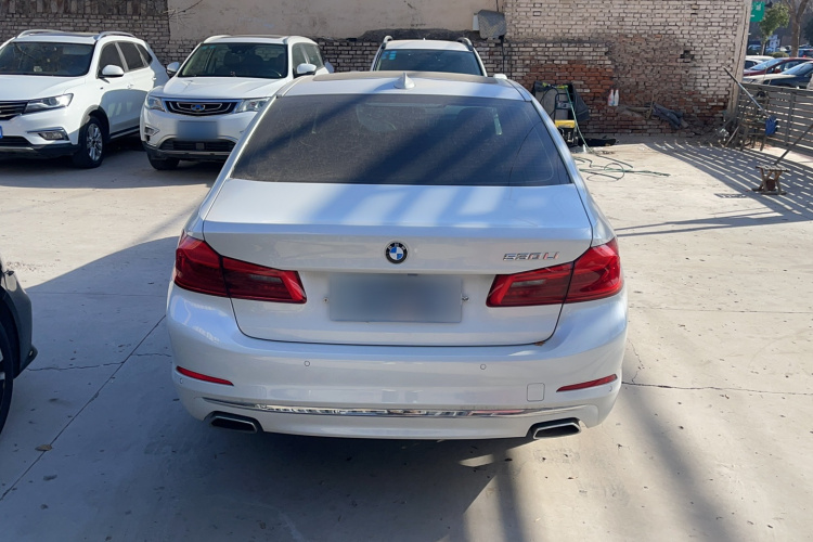 宝马5系 2020款 530Li 尊享型 豪华套装车身外观6004