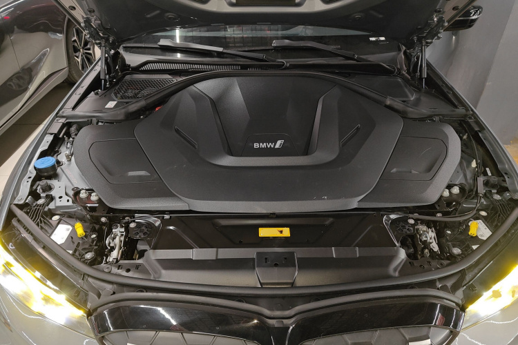 宝马i3 2022款 eDrive 35 L局部细节24