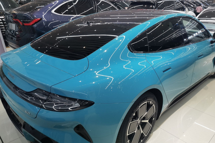 小米汽车 小米SU7 2024款 后驱超长续航高阶智驾Pro版车身外观7