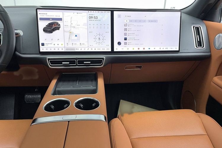 理想汽车 理想L9 2024款 Ultra中控内饰7003
