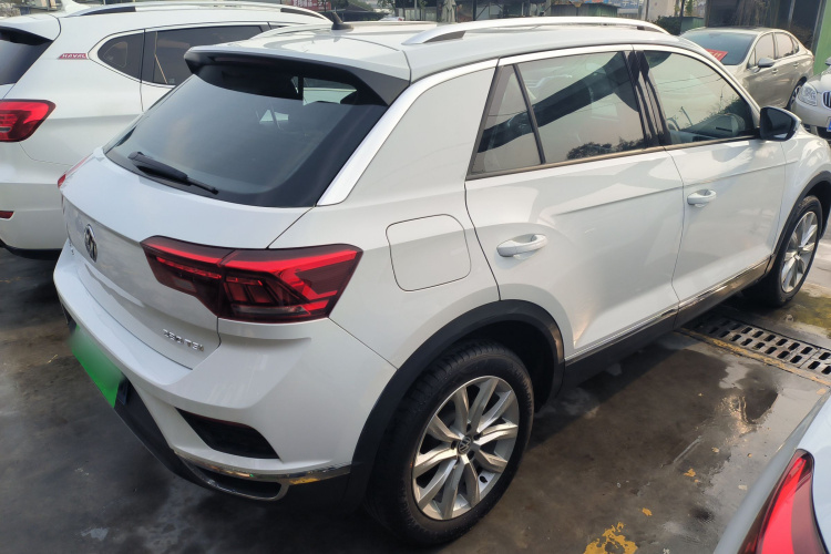 大众 T-ROC探歌 2020款 280TSI DSG两驱精英型车身外观7