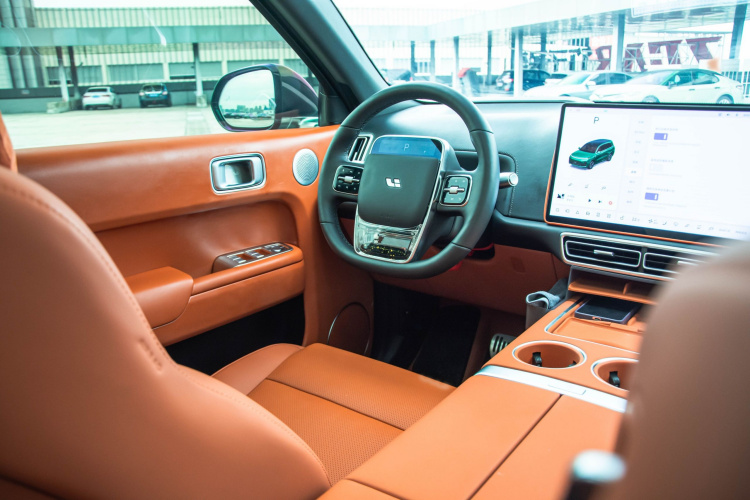 理想汽车 理想L9 2024款 Ultra中控内饰7014