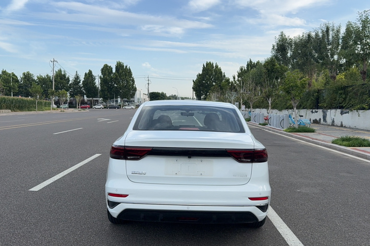 吉利汽车 帝豪 2022款 第4代 1.5L CVT精英型车身外观6004