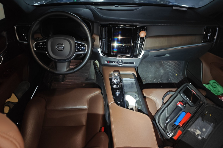 沃尔沃S90 2022款 B5 智远豪华版中控内饰7002
