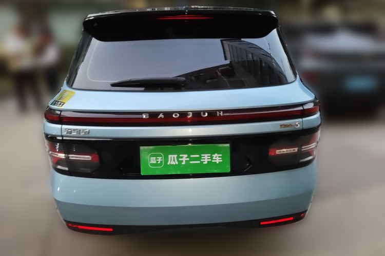 宝骏RM-5 2019款 1.5T CVT 24小时在线尊贵型 6座车身外观6