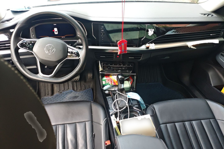 大众 帕萨特 2023款 330TSI 星空精英版中控内饰12