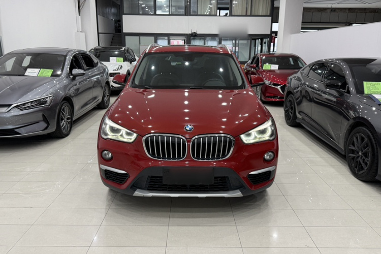 宝马X1 2019款 sDrive18Li 尊享型车身外观6001