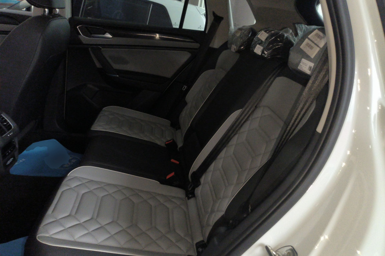 大众 探岳 2025款 众享款 330TSI中控内饰21