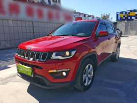Jeep 指南者 2019款 220T 自动家享版