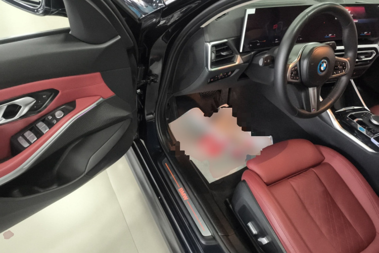 宝马i3 2022款 eDrive 35 L中控内饰20