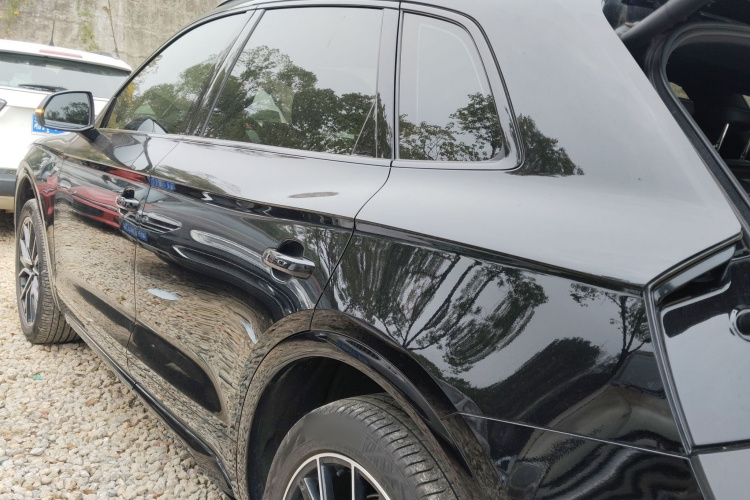 奥迪Q5L 2024款 45 TFSI 豪华动感型车身外观6003