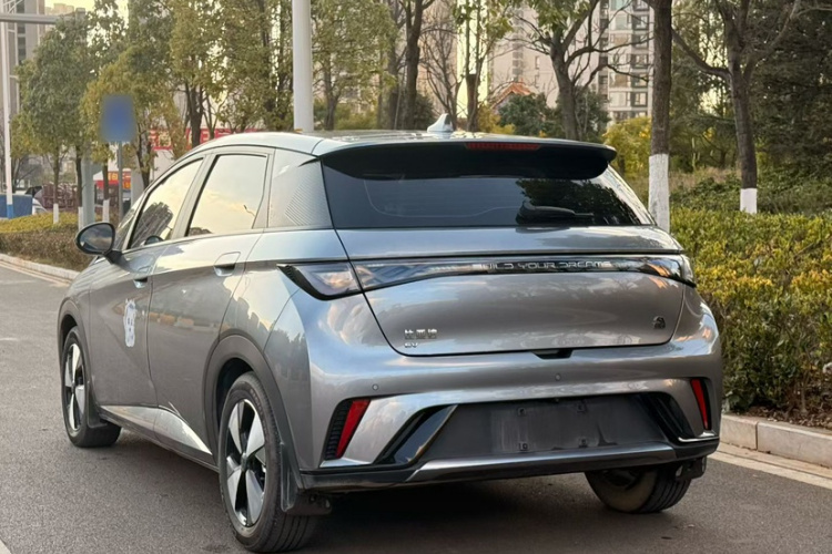 比亚迪 海豚 2023款 420km 时尚版车身外观6003