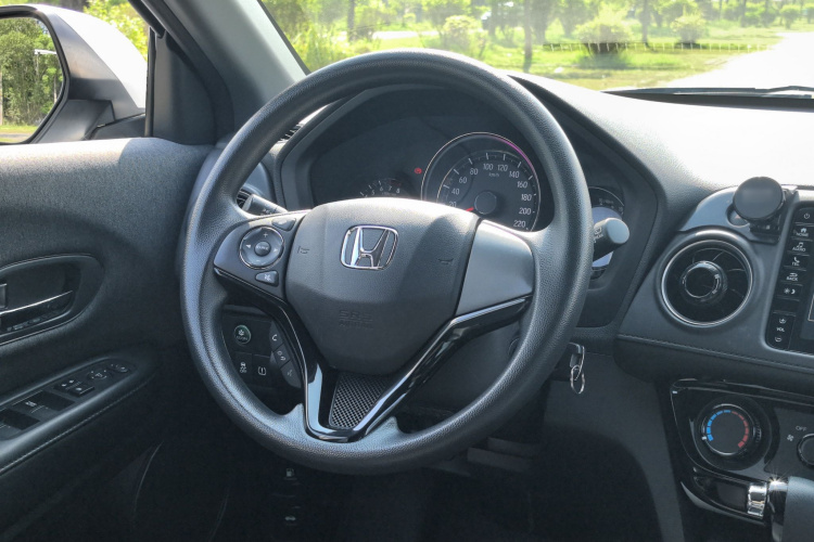 本田XR-V 2019款 1.5L CVT舒适版 国V中控内饰7006