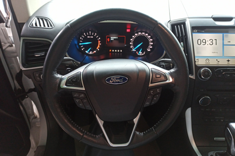 福特 锐界 2018款 EcoBoost 245 两驱铂锐型 7座 国V局部细节13