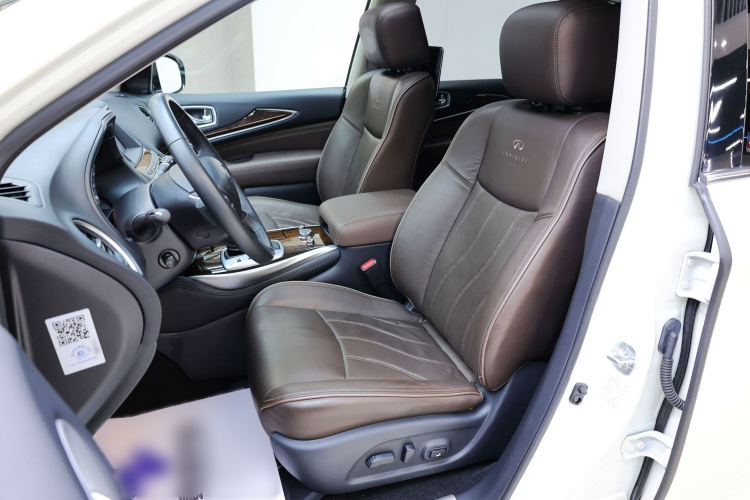 英菲尼迪QX60(进口) 2014款 2.5 S/C Hybrid 四驱全能版局部细节19