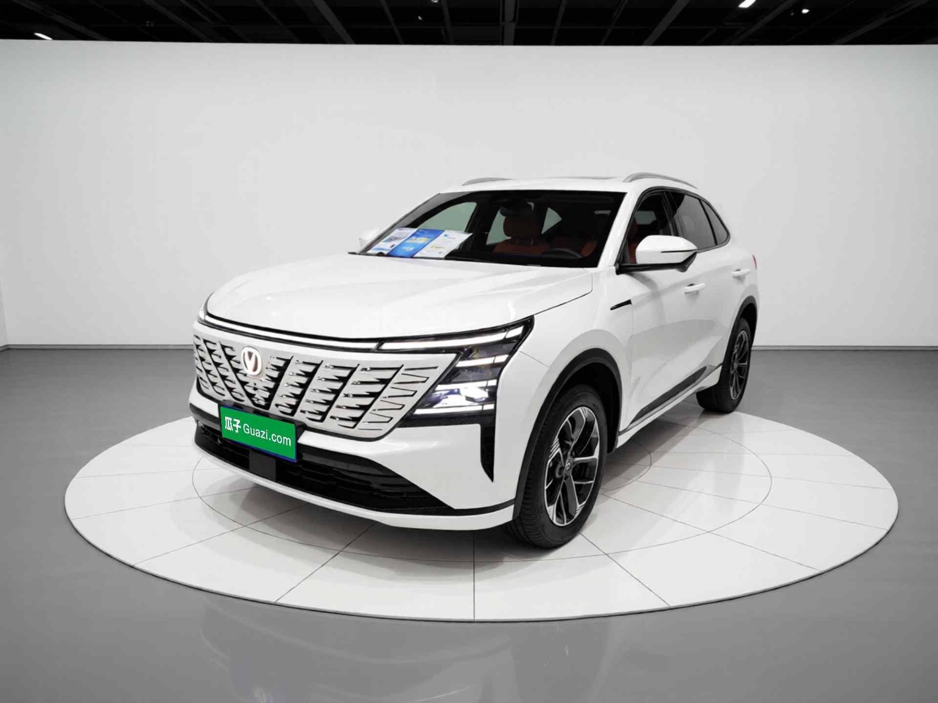 长安CS75 PLUS 2025款 第四代 1.5T 新蓝鲸 智慧尊享型(2)