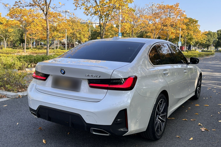 宝马3系 2023款 325Li M运动套装车身外观6002