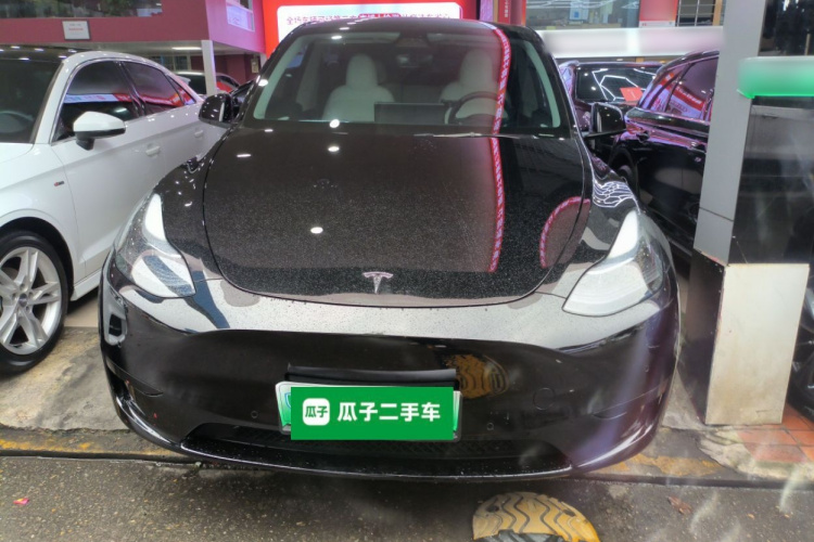 特斯拉 Model Y 2022款 后轮驱动版车身外观6001