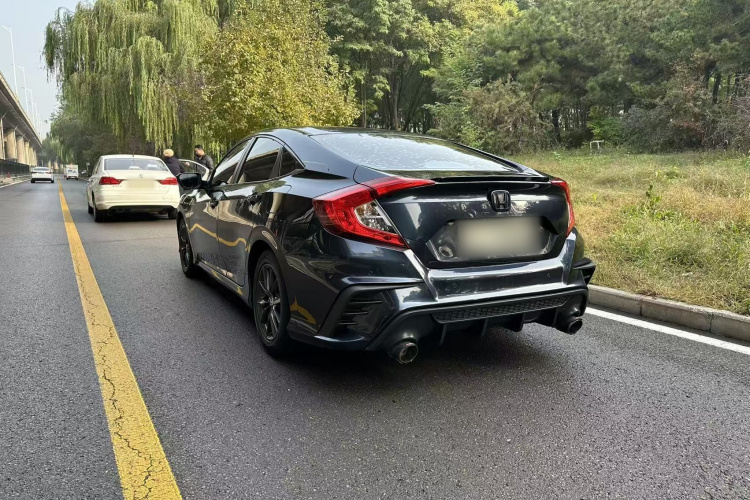 本田 思域 2019款 220TURBO CVT劲动版 国VI车身外观6004