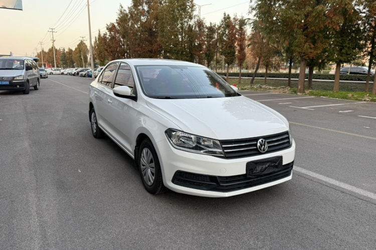 大众 桑塔纳 2016款 1.6L 手动风尚版车身外观6006