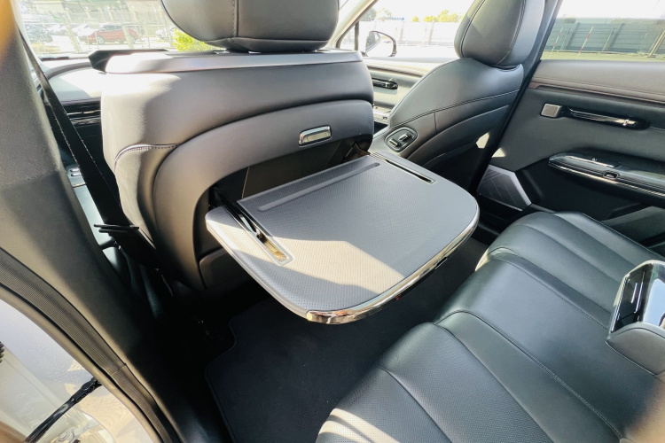 昊铂HT 2023款 670 后驱特高压NDA版中控内饰7006