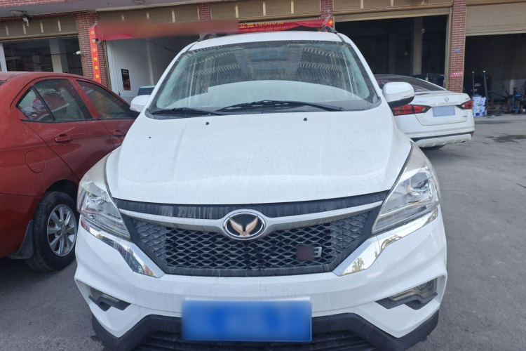 北汽幻速H3 2017款 1.5L 手动舒适天窗版车身外观6001