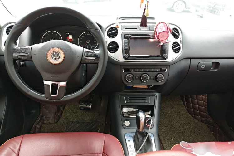 大众 途观 2016款 300TSI 自动四驱豪华版中控内饰12