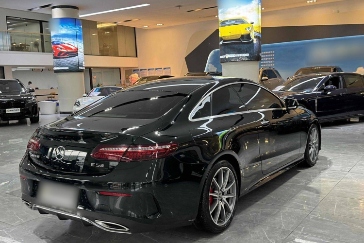 奔驰E级(进口) 2023款 E 260 轿跑车车身外观6005