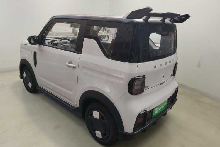 吉利银河 2025款 210km 熊猫卡丁车身外观5