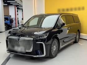 岚图汽车 岚图梦想家 2025款 PHEV 四驱旗舰鲲鹏版