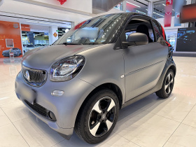 smart fortwo 2018款 1.0L 52千瓦硬顶激情版 国V