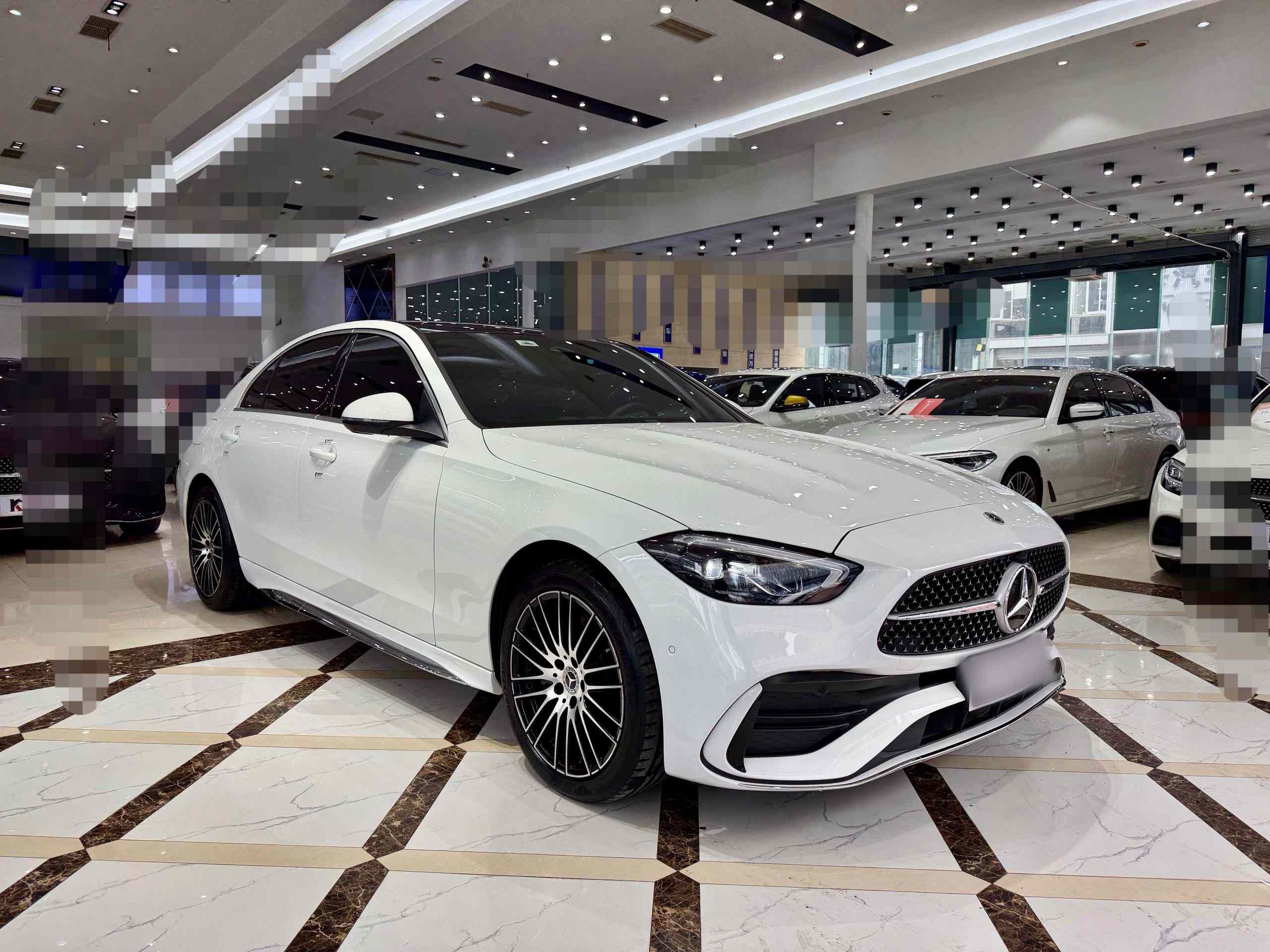 奔驰C级 2023款 改款二 C 260 L 运动版(4)