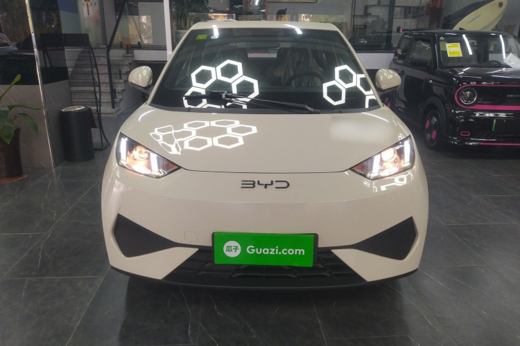 比亚迪 海鸥 2025款 305km 活力版车身外观2