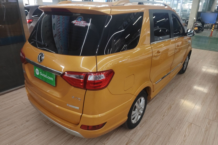 东风风光 风光370 2016款 1.5L 手动豪华型SFG15-05 7座车身外观6005