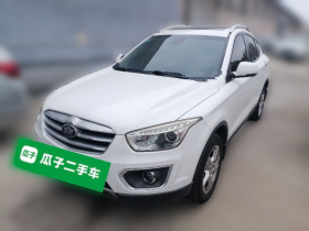 奔腾X80 2013款 2.0L 自动豪华型