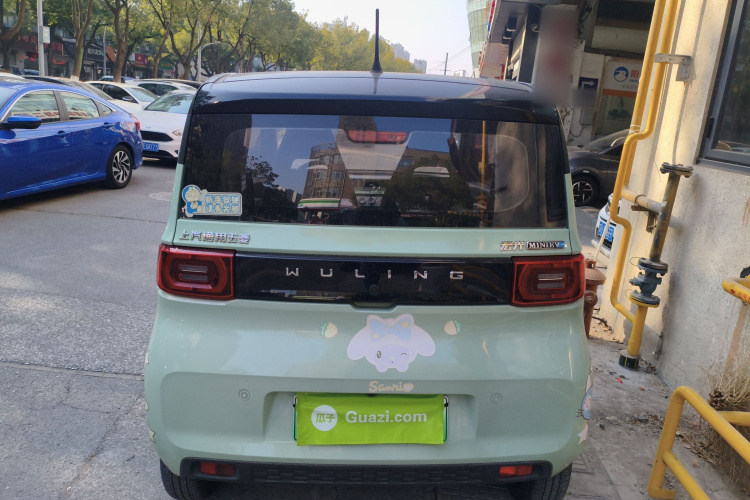 五菱汽车 宏光MINIEV 2022款 马卡龙臻享款 磷酸铁锂车身外观6